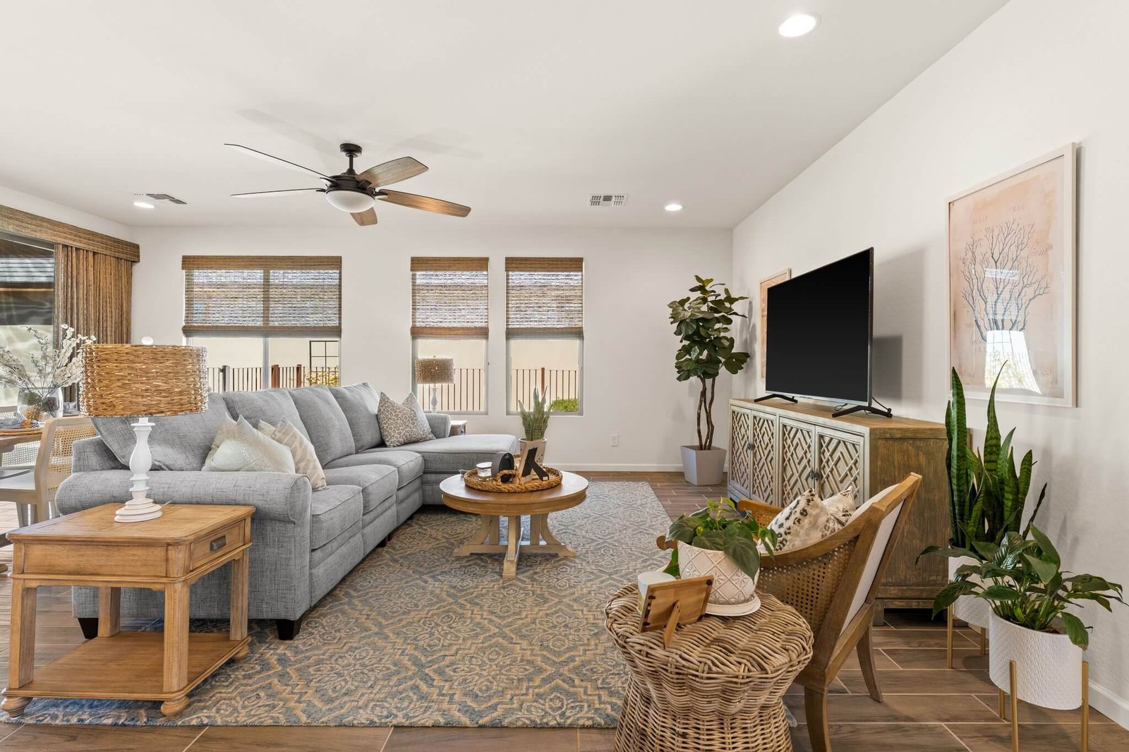 4-web-or-mls-2023-04-04 00.43.14-1 4330 CUTTER LANE
