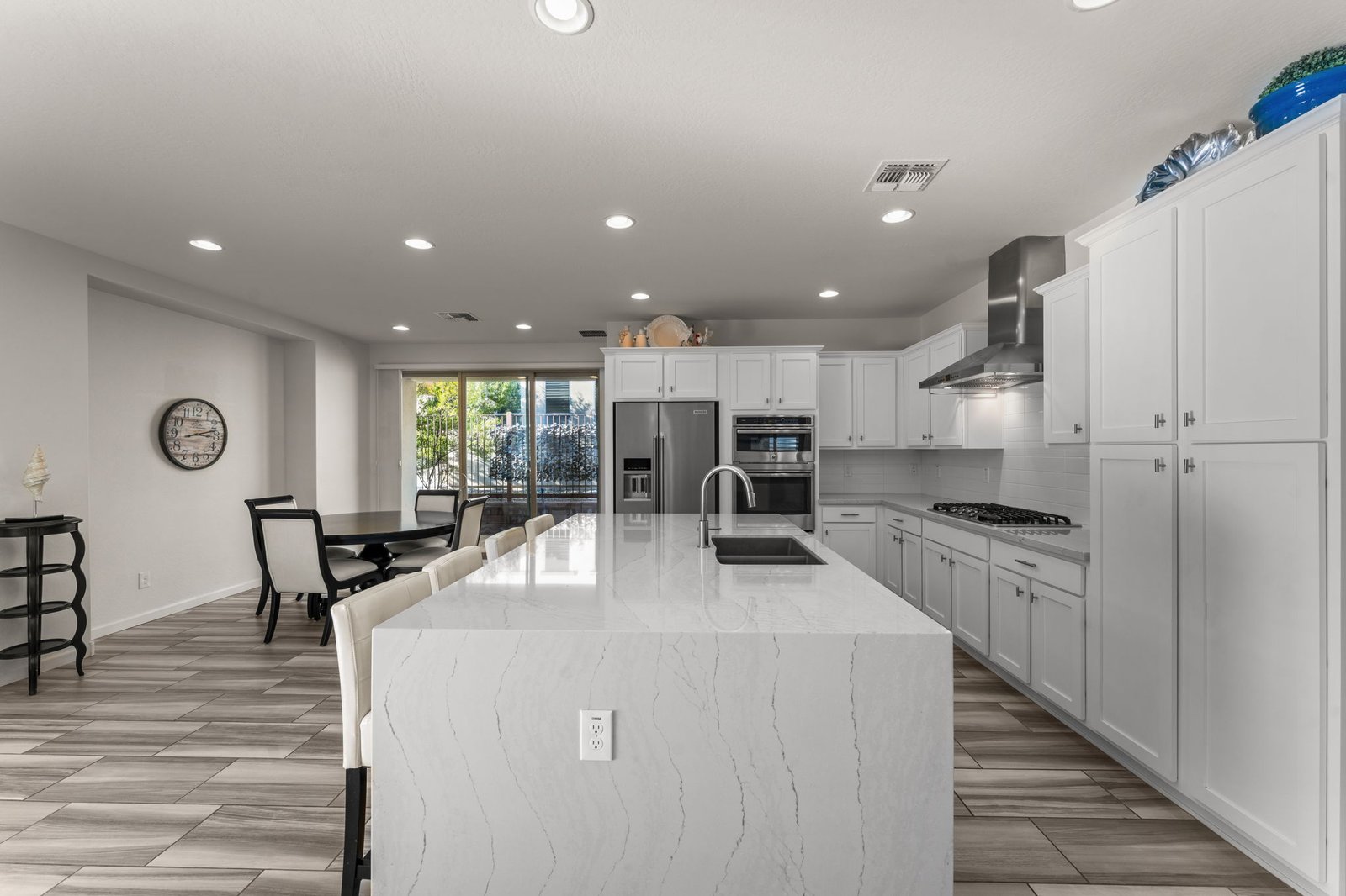 3221 RISING SUN RIDGE