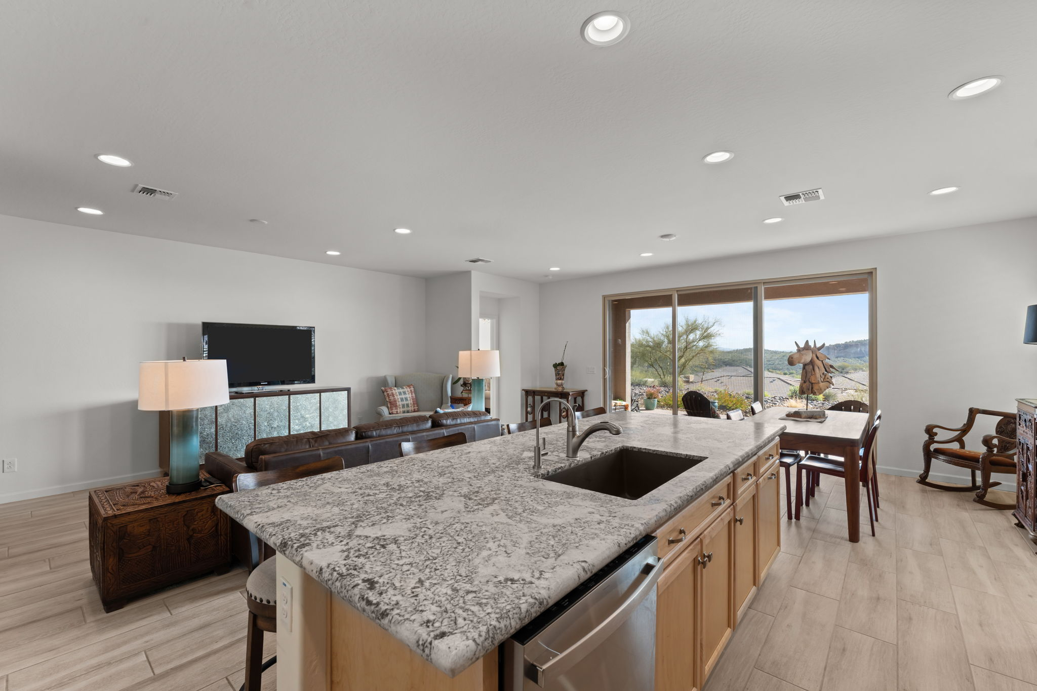 10-web-or-mls-DSC04707 4098 PRAIRIE SCHOONER ROAD