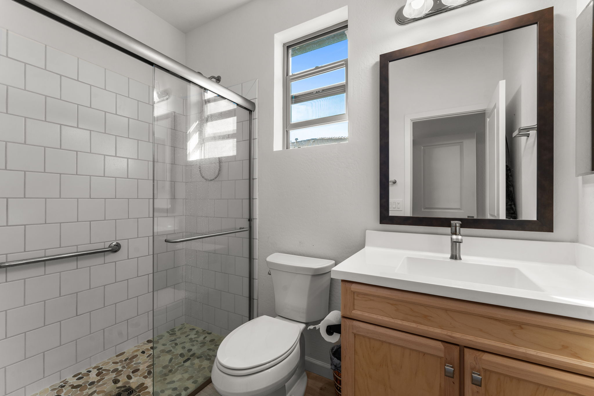 25-web-or-mls-DSC04632 4098 PRAIRIE SCHOONER ROAD