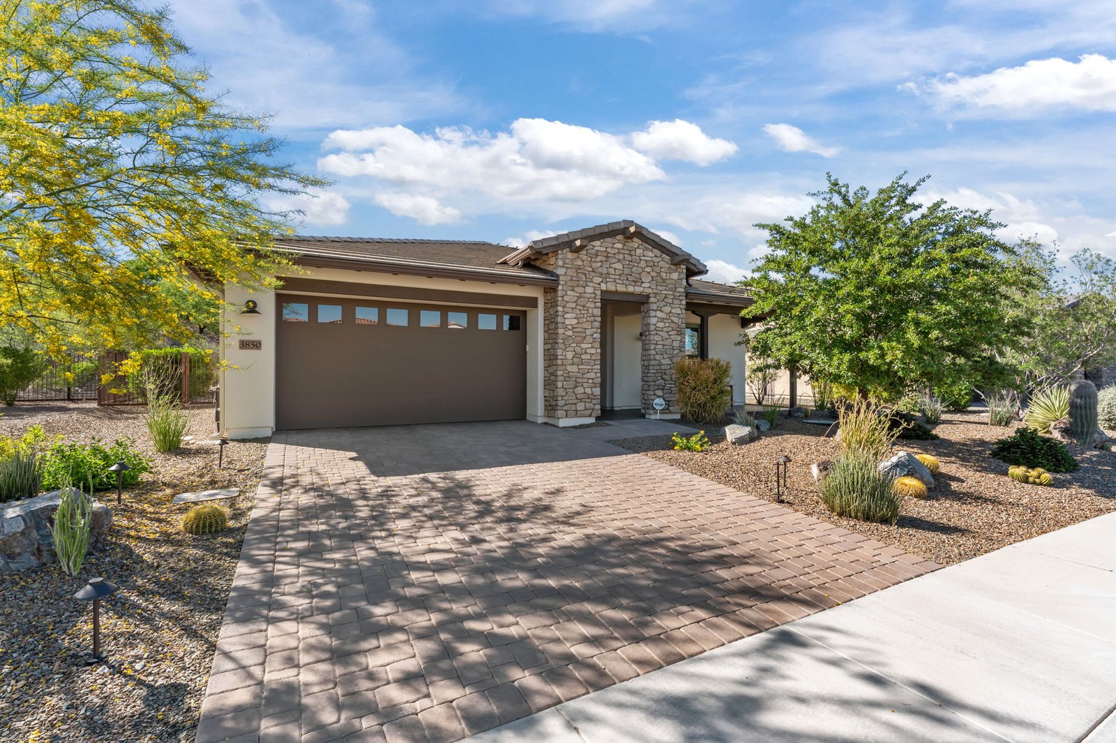3850 RIDGE RUNNER WAY