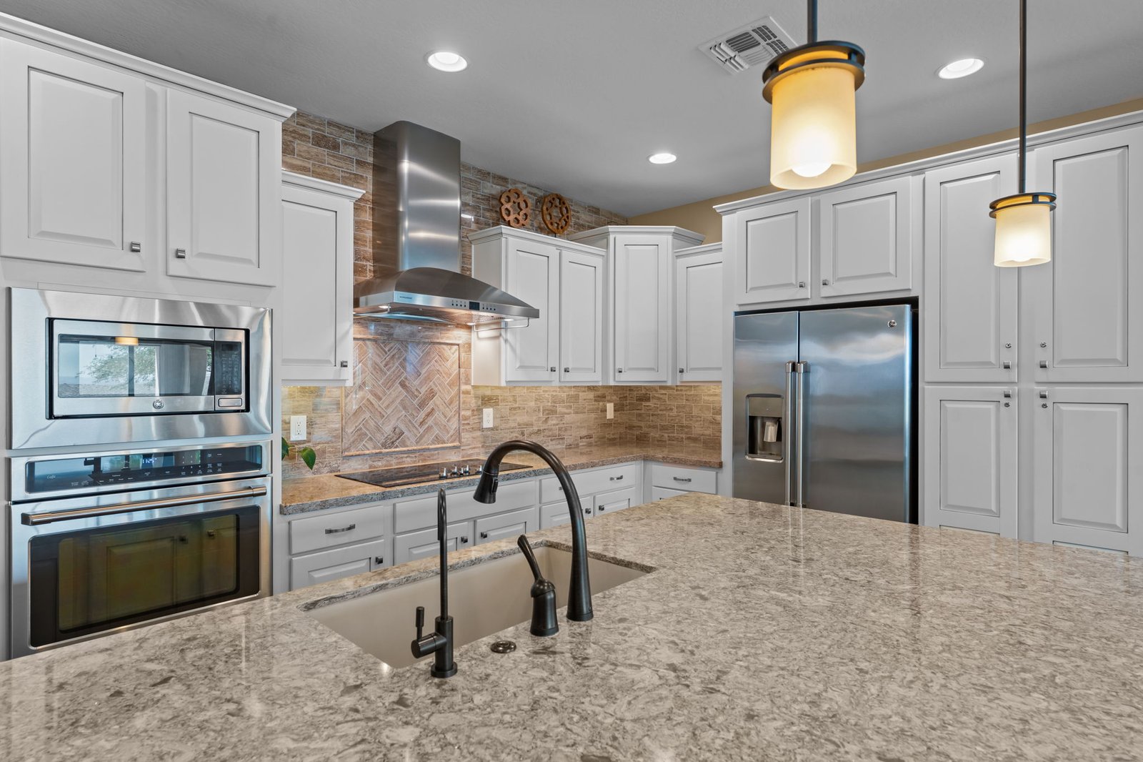 10-web-or-mls-DSC06519 3783 GOLDMINE CANYON WAY