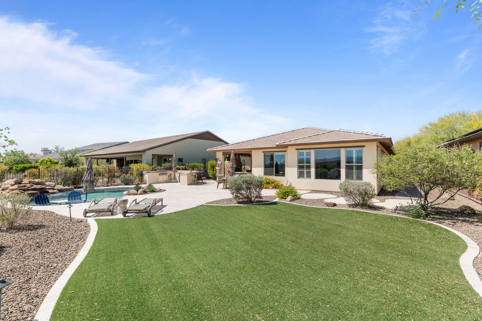3855 GOLD RIDGE ROAD