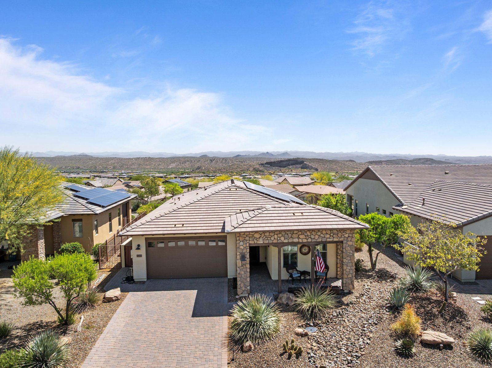 3855 GOLD RIDGE ROAD