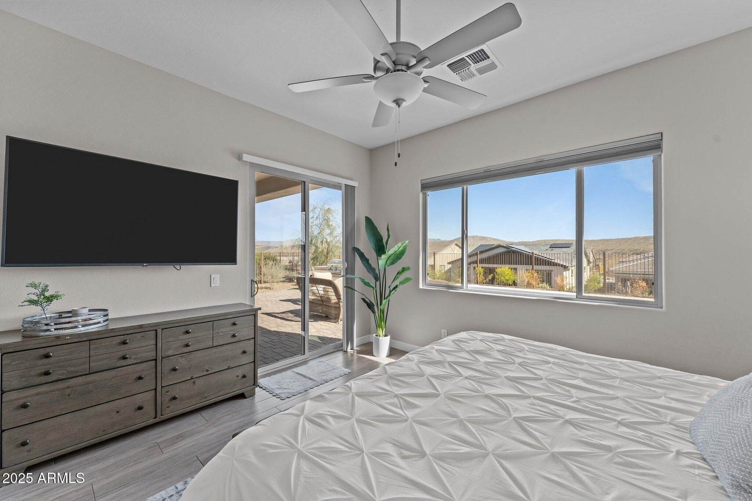 20260510153446968559000000-o 4255 BLACKSMITH WAY