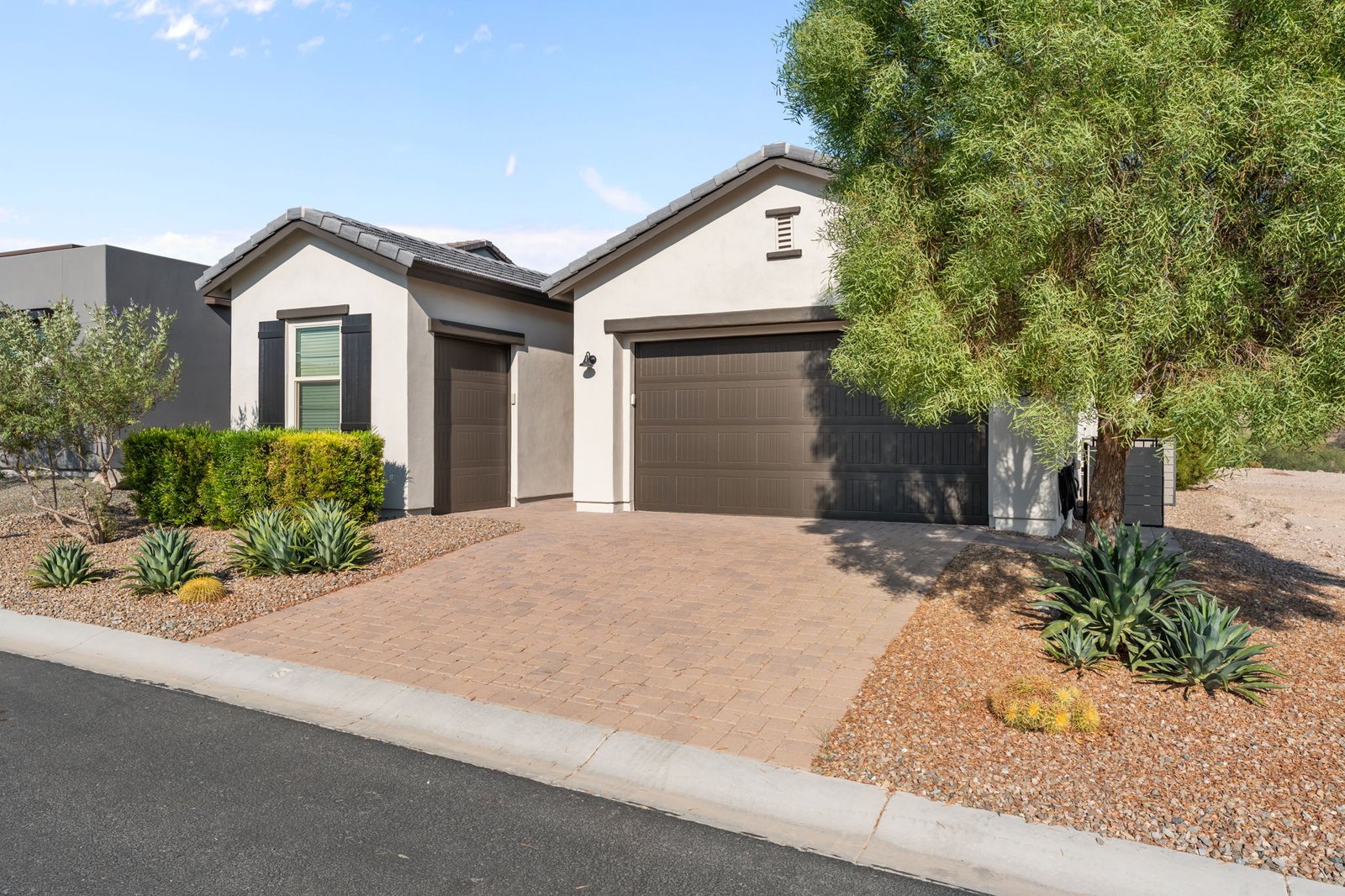 4295 SAWBUCK WAY