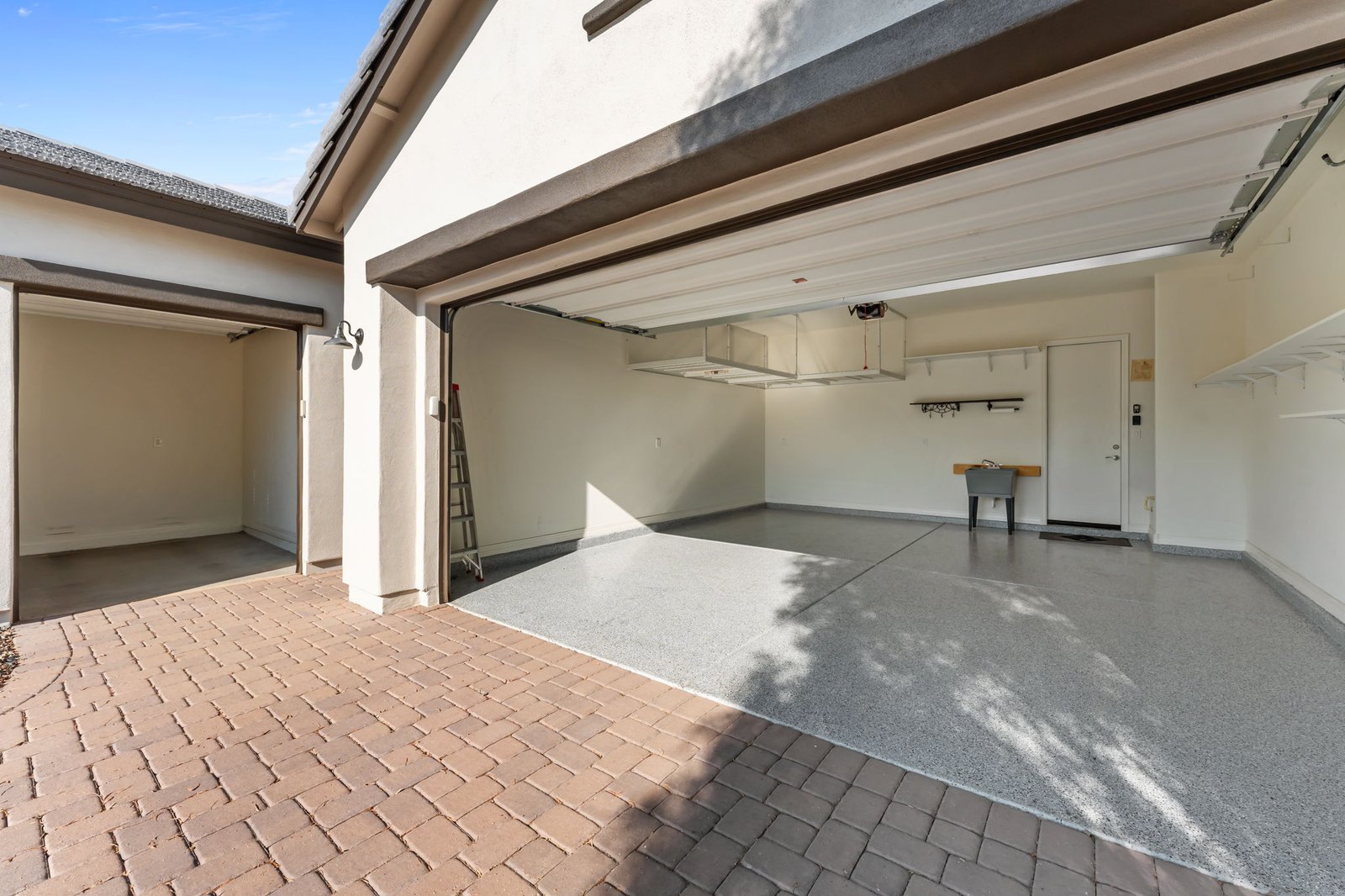 4295 SAWBUCK WAY