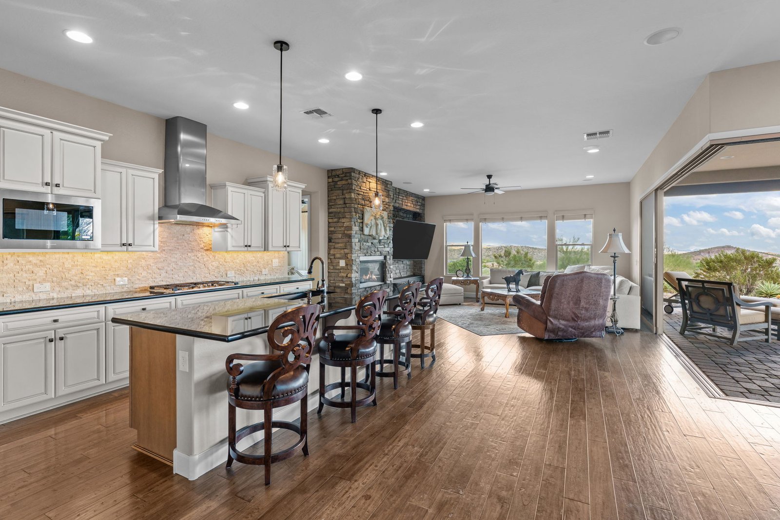 4281 LEAF SPRING DRIVE