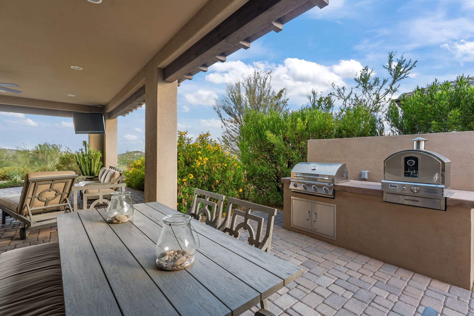 4281 LEAF SPRING DRIVE