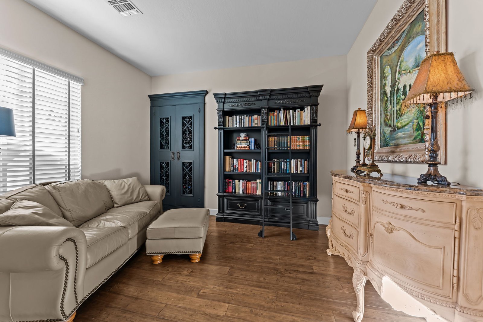 4281 LEAF SPRING DRIVE