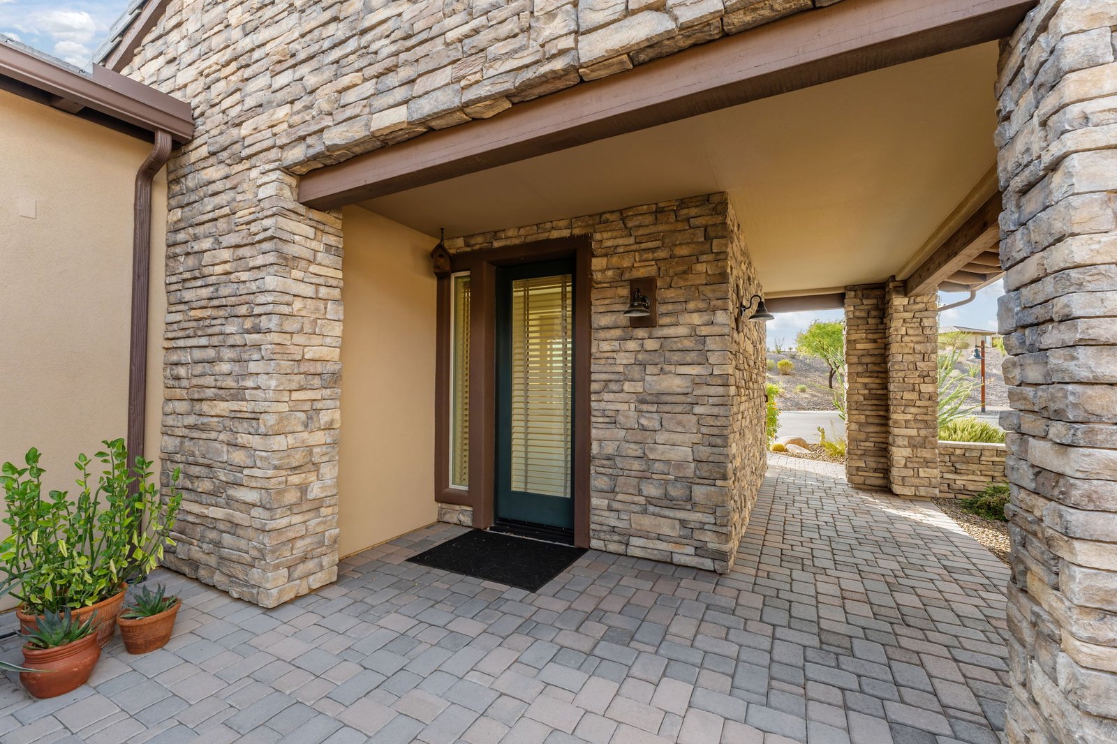 4281 LEAF SPRING DRIVE