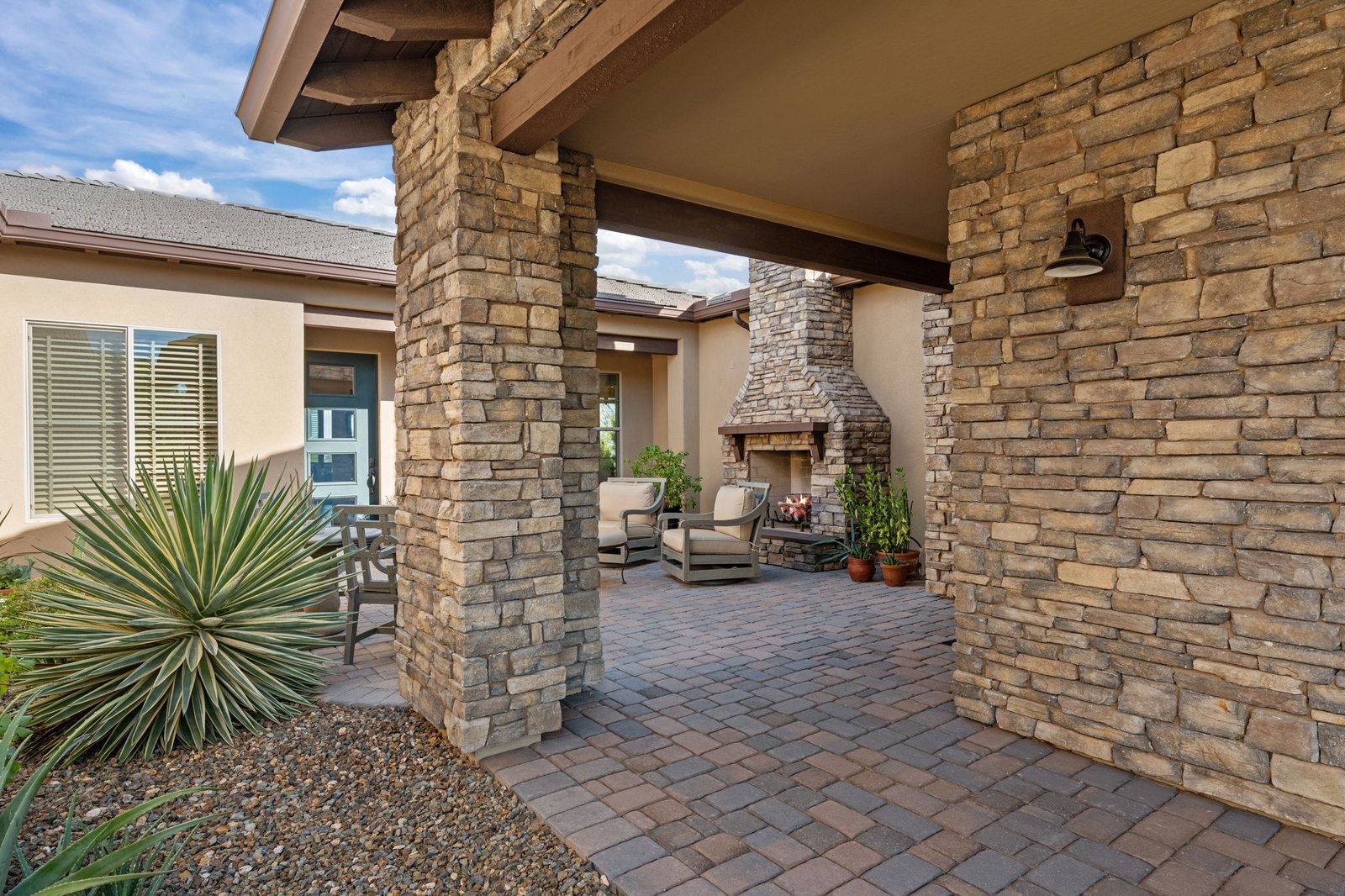 4281 LEAF SPRING DRIVE
