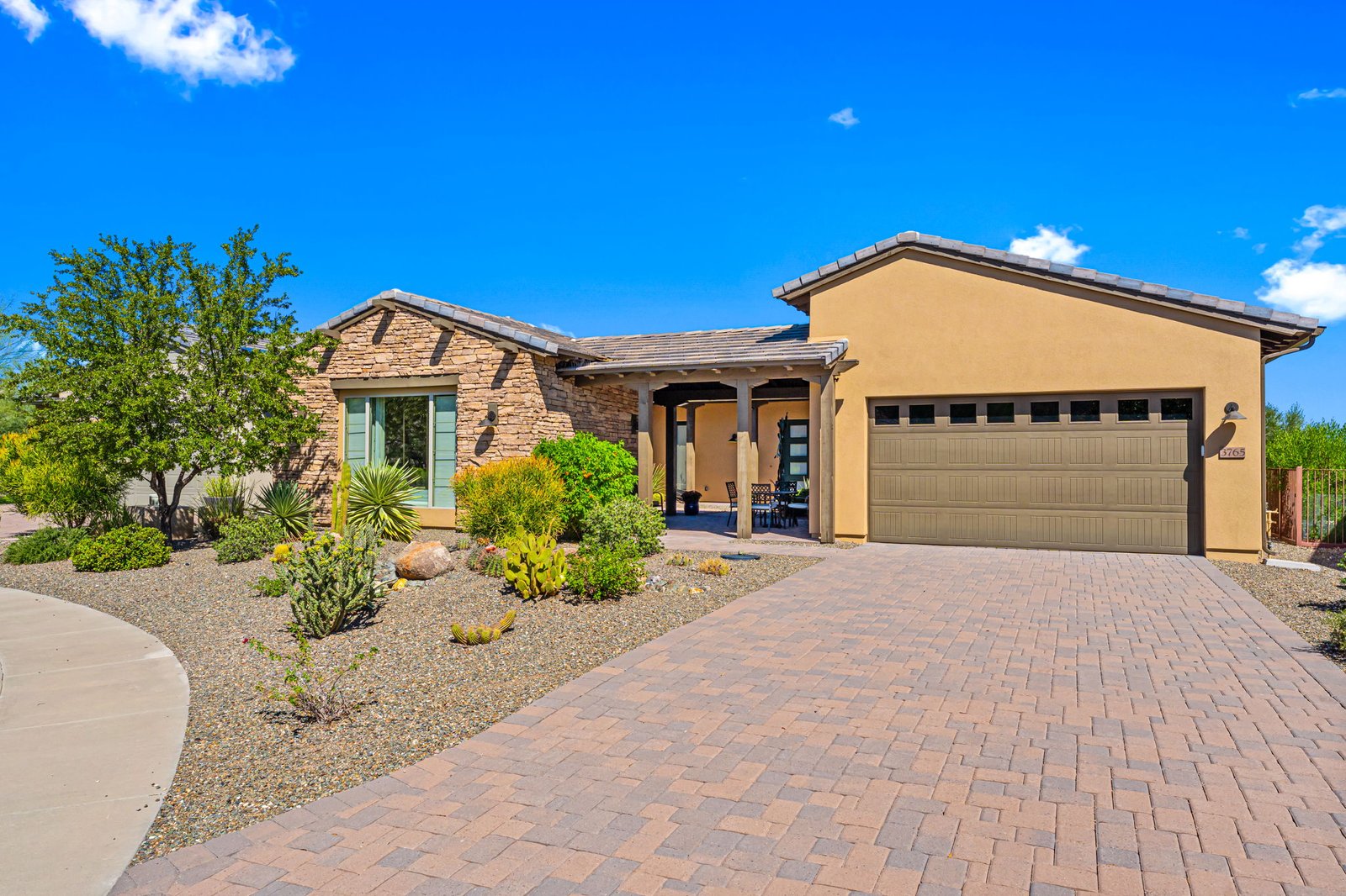 3765 RIDGEVIEW TERRACE