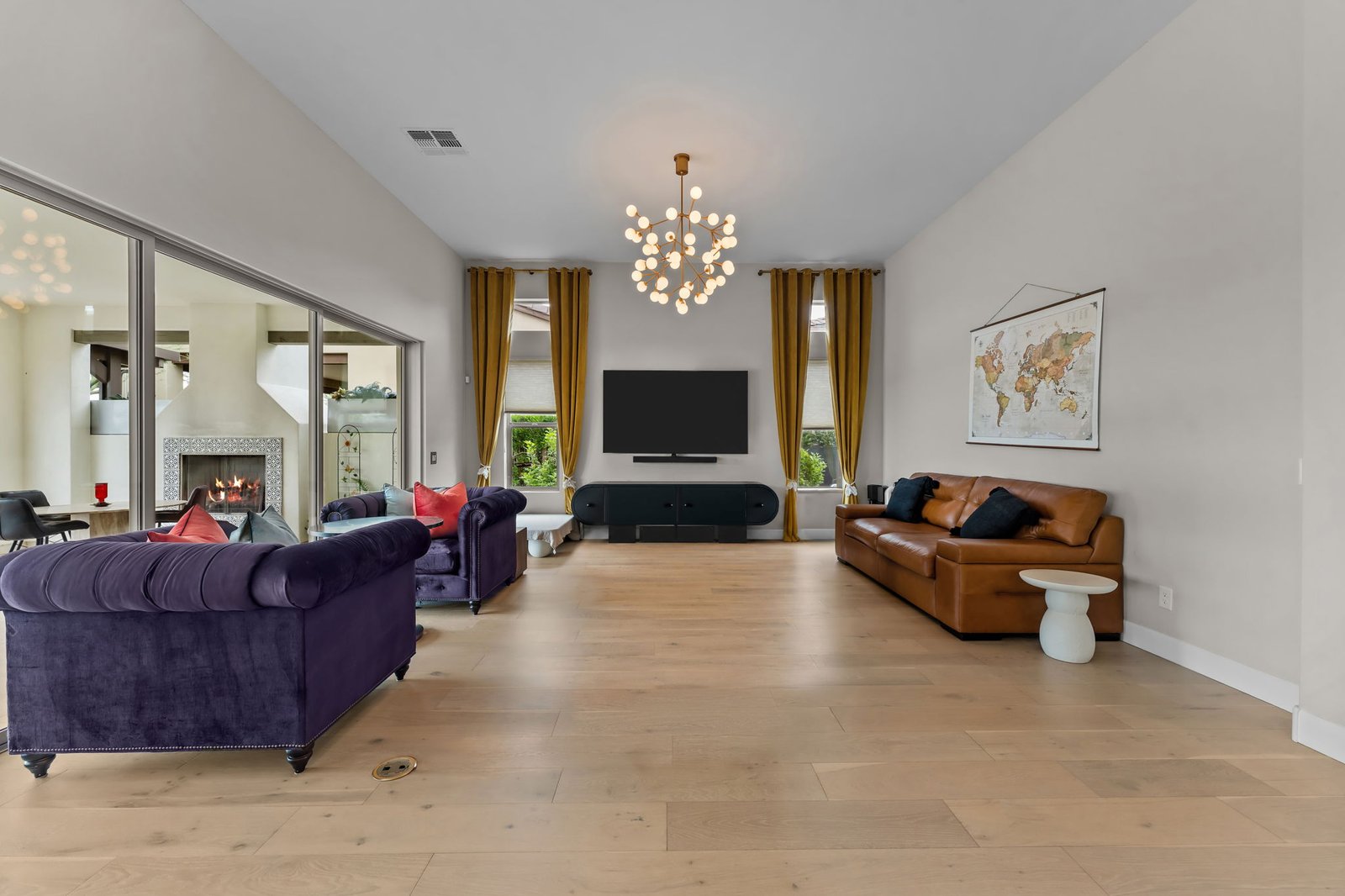 11-web-or-mls-DSC05782_1 3300 MAVERICK DRIVE