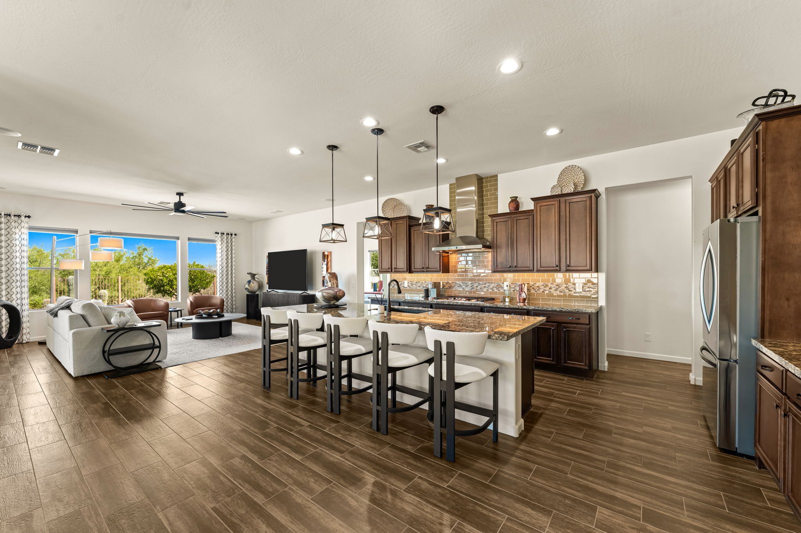 3765 RIDGEVIEW TERRACE