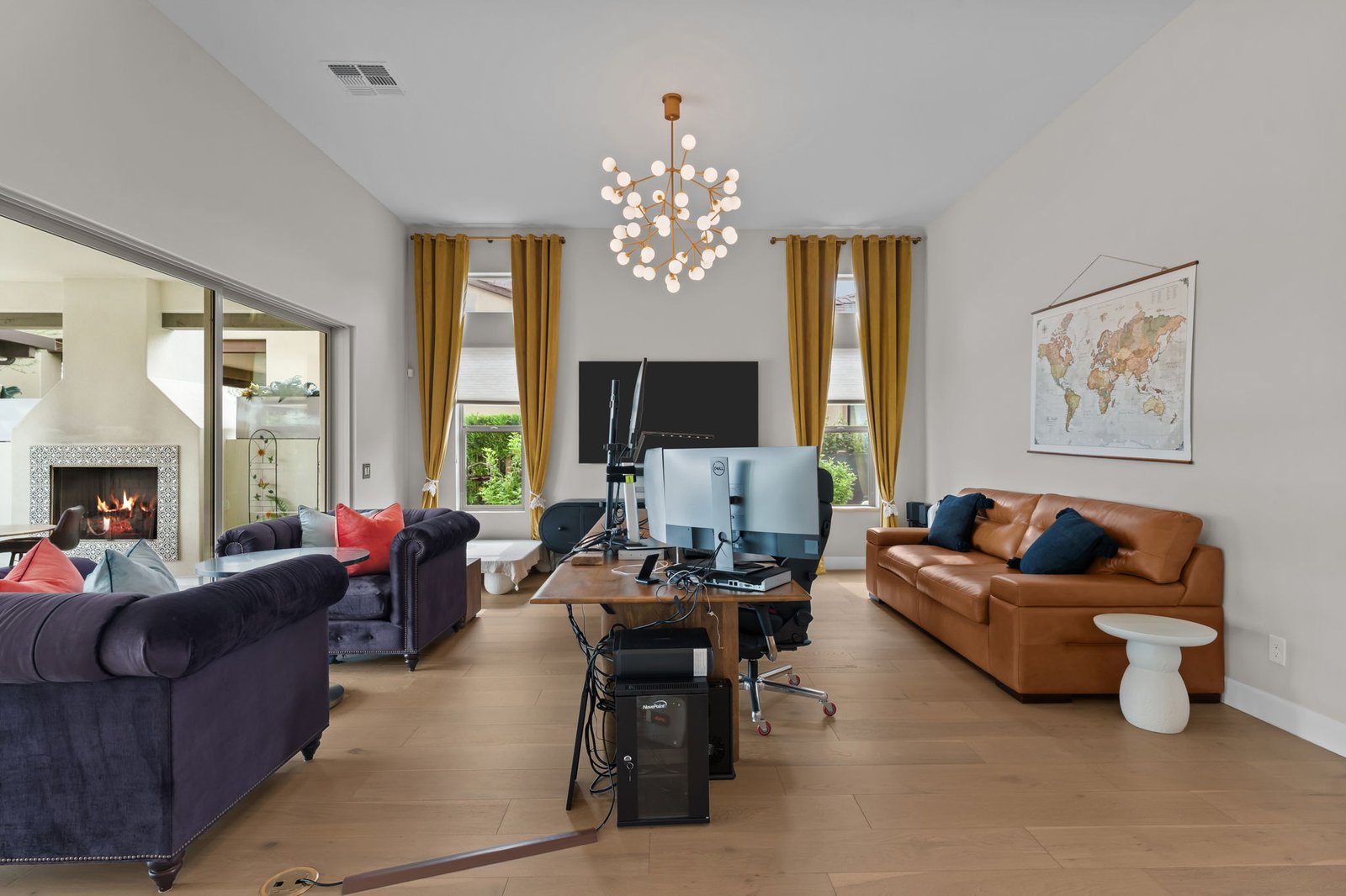 13-web-or-mls-DSC05957 3300 MAVERICK DRIVE