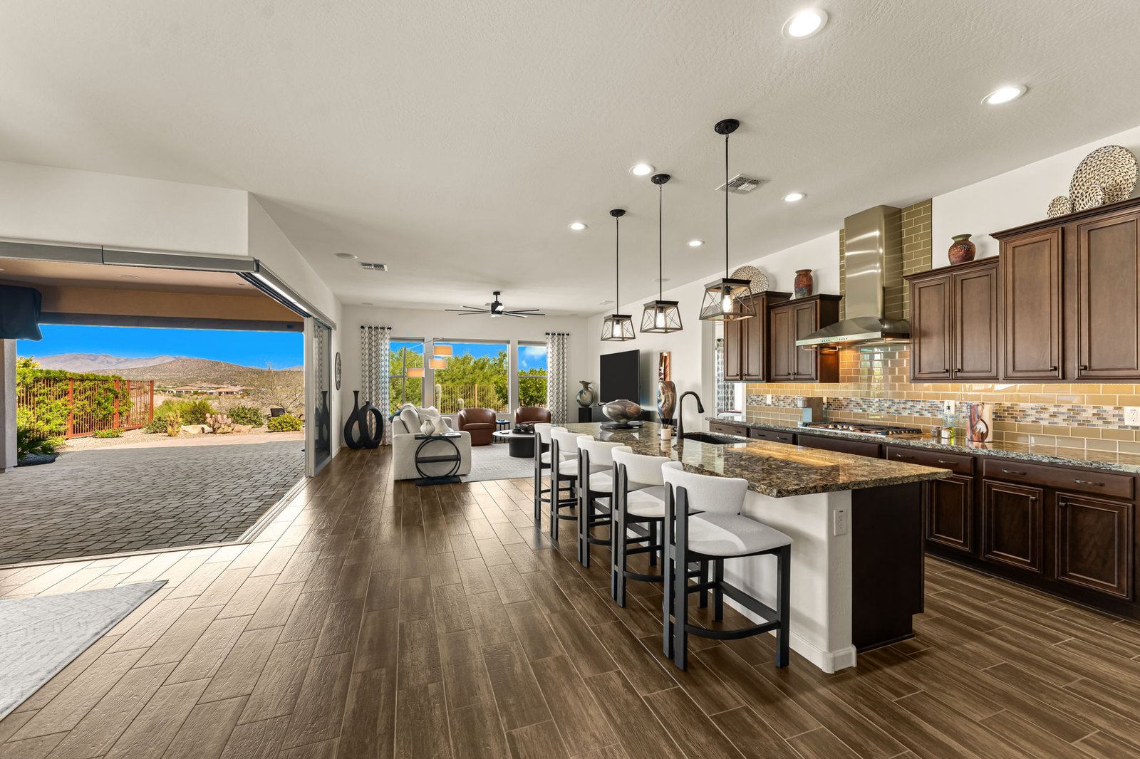 3765 RIDGEVIEW TERRACE