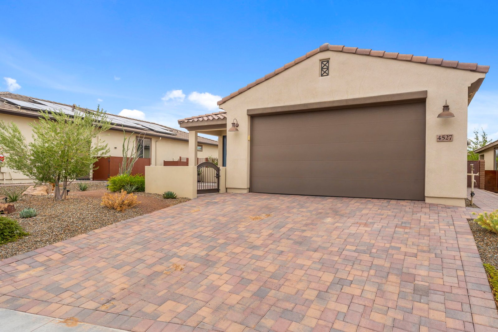 4527 CHARRO COURT