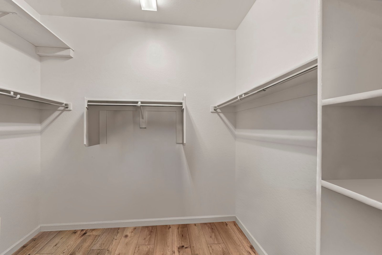 4527 CHARRO COURT