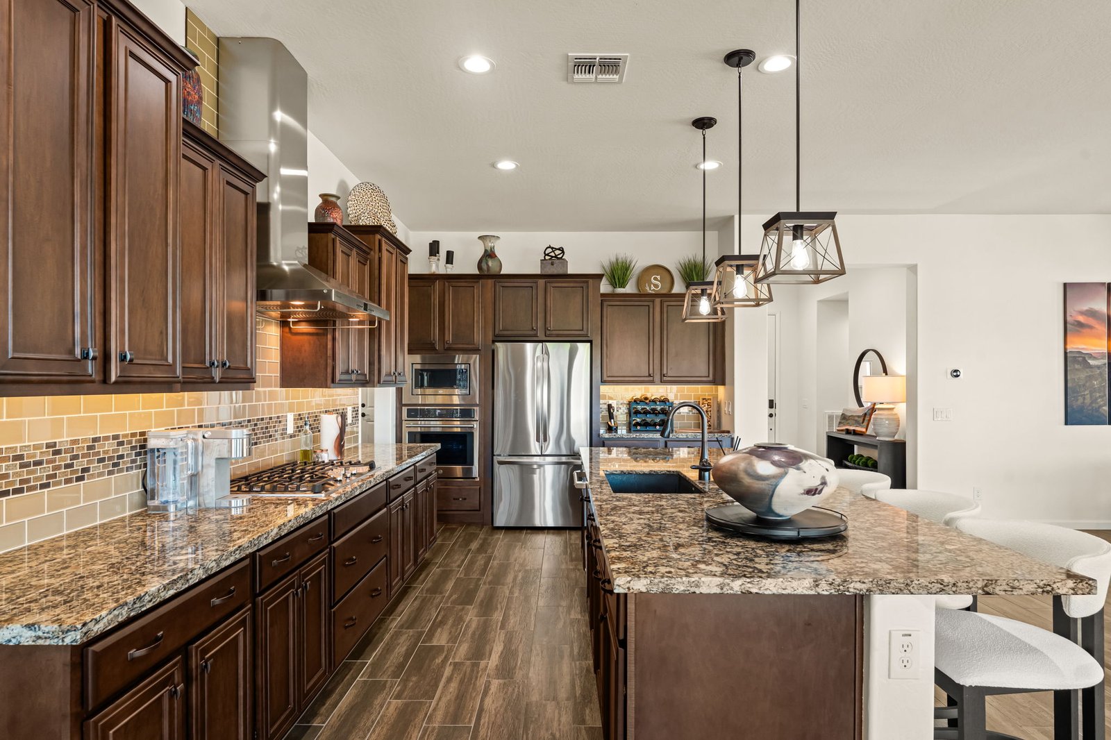 3765 RIDGEVIEW TERRACE