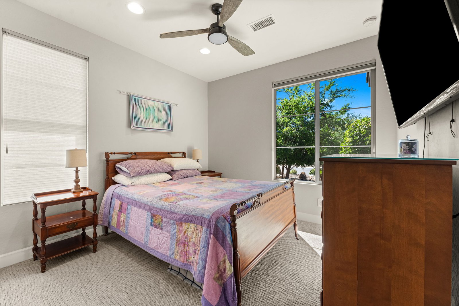 32-web-or-mls-DSC06316 3280 BUCKAROO COURT