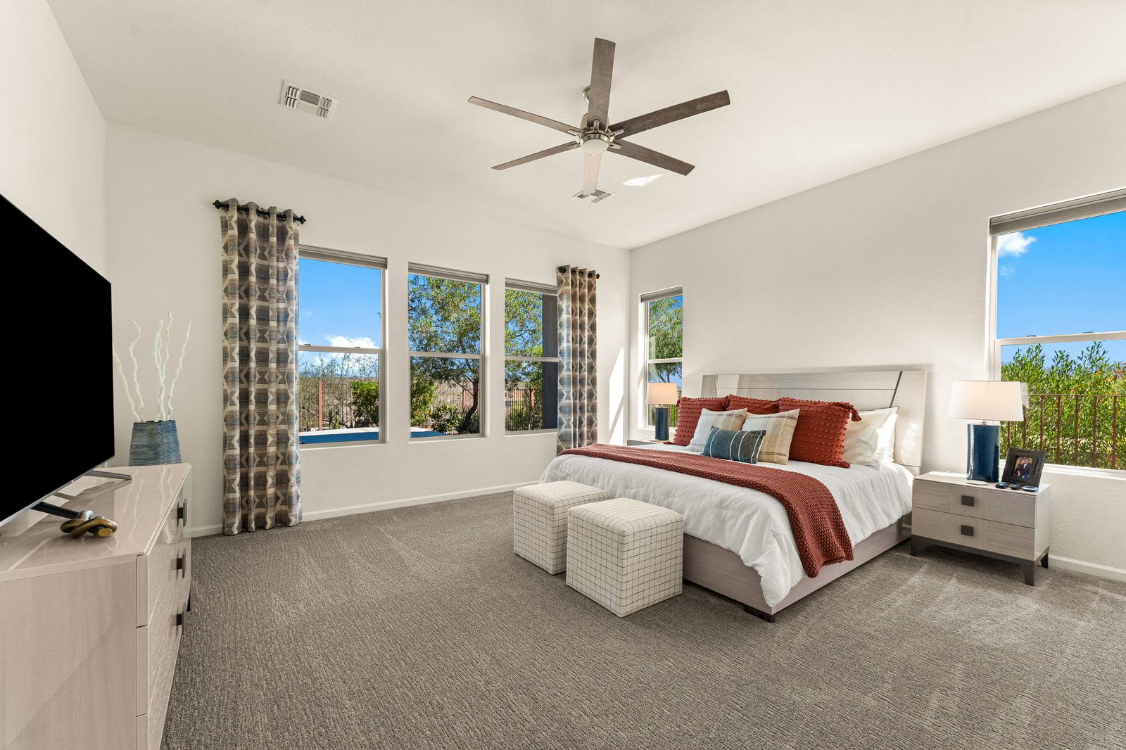 3765 RIDGEVIEW TERRACE
