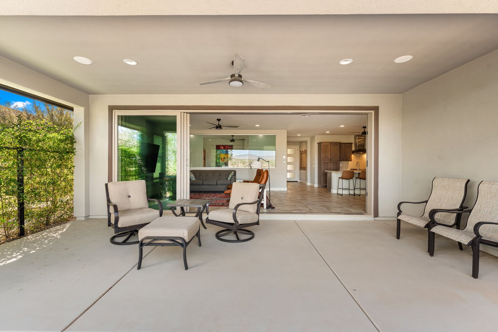 42-web-or-mls-DSC06466 3280 BUCKAROO COURT