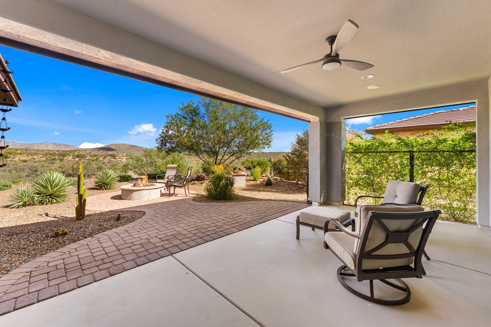 47-web-or-mls-DSC06523 3280 BUCKAROO COURT