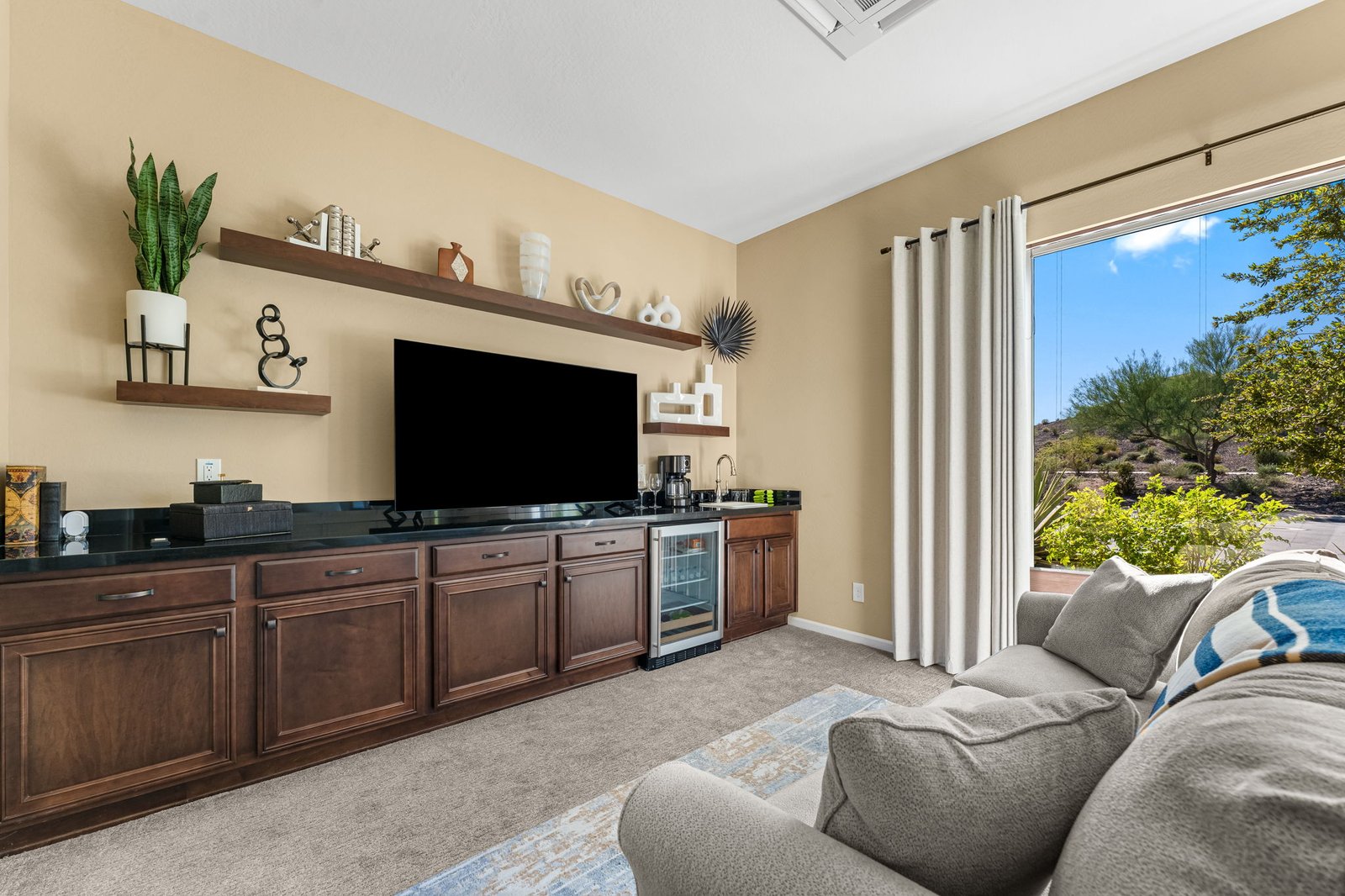 3765 RIDGEVIEW TERRACE