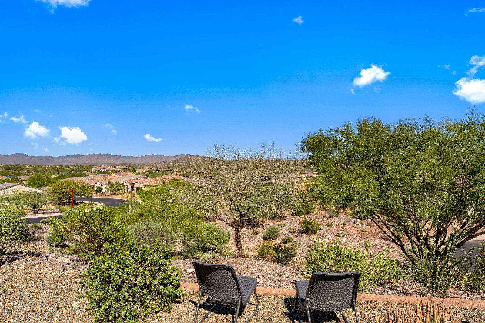 3765 RIDGEVIEW TERRACE