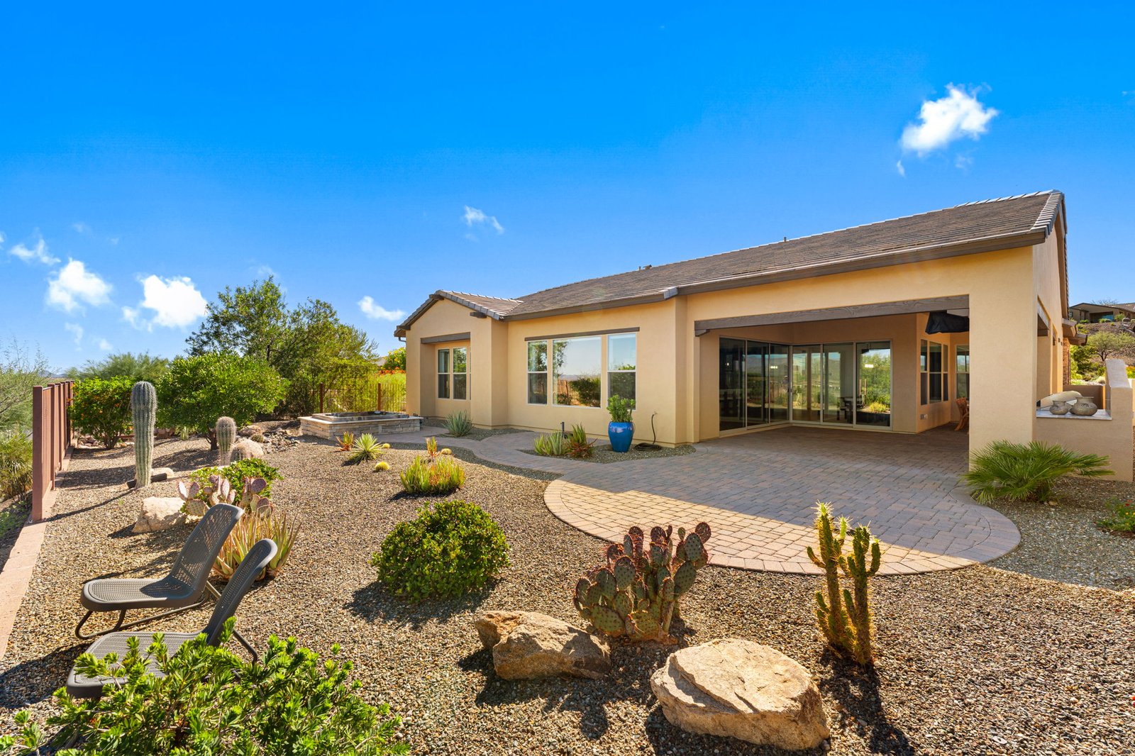 3765 RIDGEVIEW TERRACE