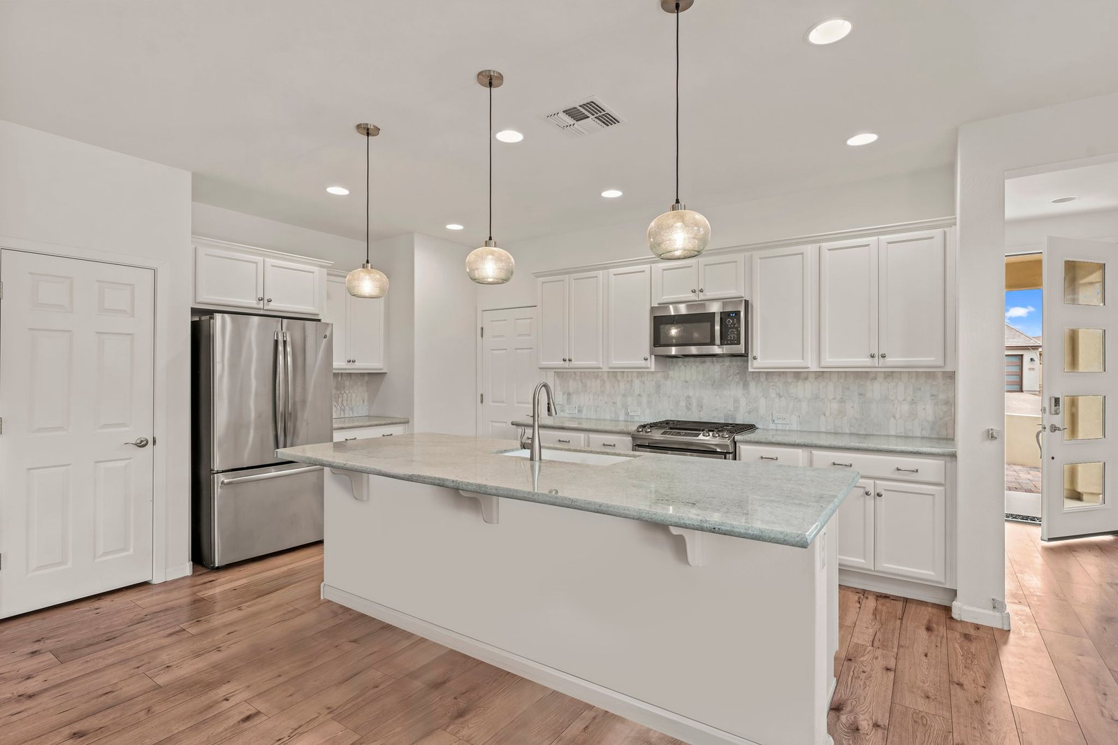 4527 CHARRO COURT